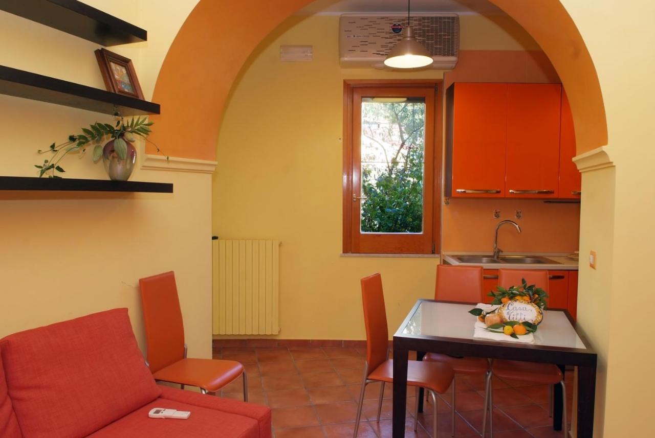 Vila Casa Di Titti Salerno Exteriér fotografie