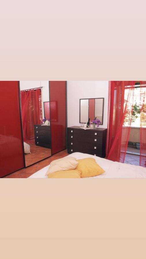 Vila Casa Di Titti Salerno Exteriér fotografie